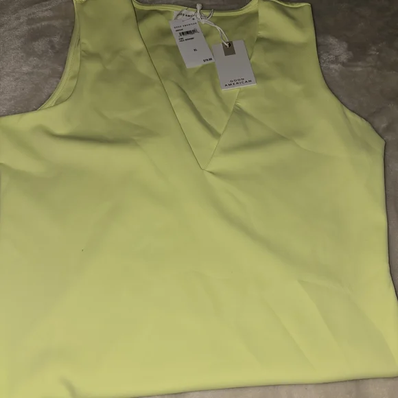 Good American Neon Yellow V-Neck Bodysuit – Size XL – NWT – Sold Out - Picture 4 of 5